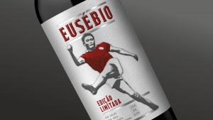 Eusébio Edição Limitada Tinto 01